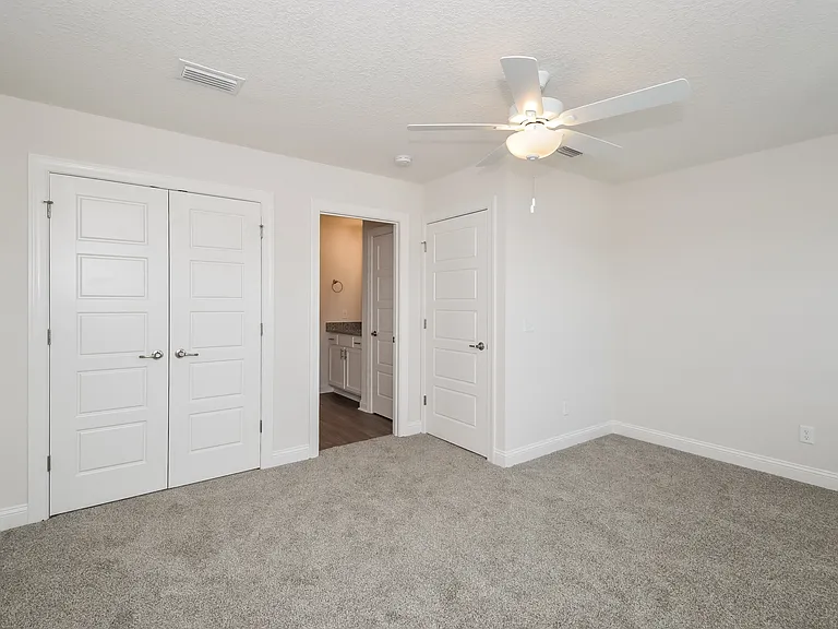 1038 Walker Point Way — Photo 12