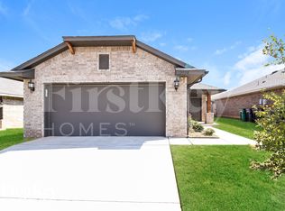 19708 Forsythe Dr, Edmond, OK 73012