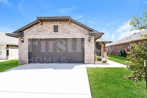 19708 Forsythe Dr Photo 1