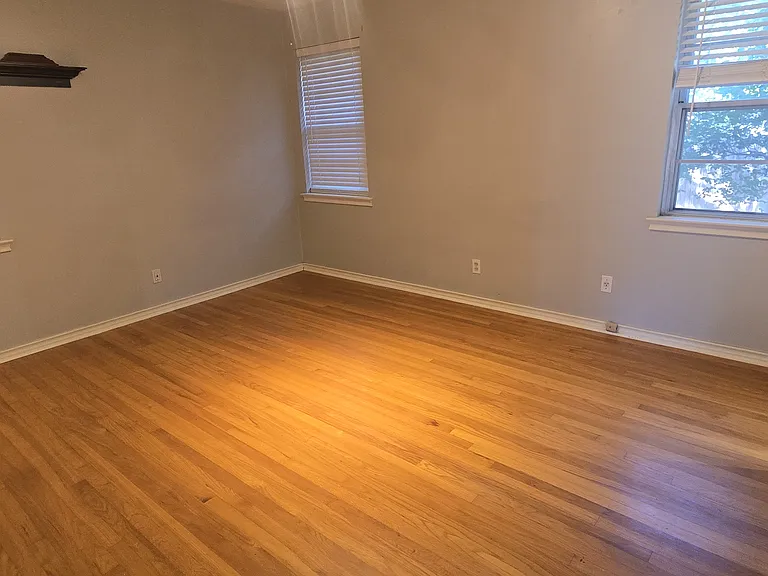 8057 Fall River Dr — Photo 11