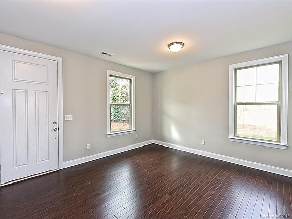 2nd image of 2400 Shannon Dr S