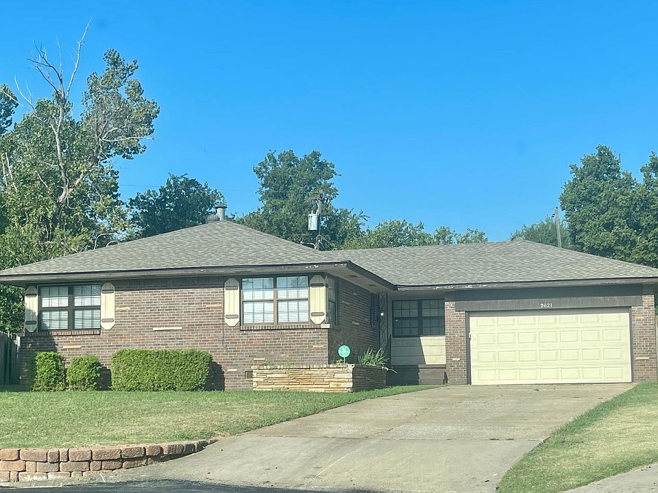 1st image of 2621 Greystone Ct