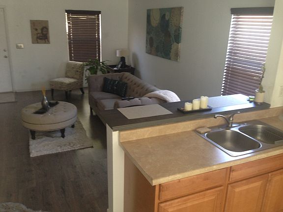 4th image of 1081 Sky Rock Ct