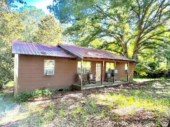 18 Stringer Cemetary Ln, Silver Creek, MS 39663