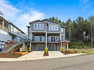 1496 SE Marine Ave, Lincoln City, OR