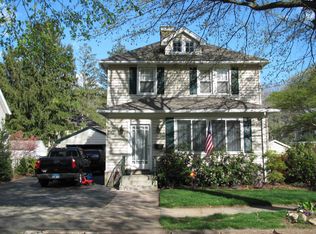 15 Colonial Pl, New Haven, CT 06515