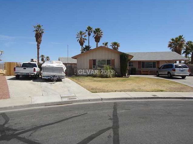 1st image of 421 Anatolia Ln