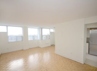 551 Eglinton Ave E #50002A-704, Toronto, ON M4P 1N8