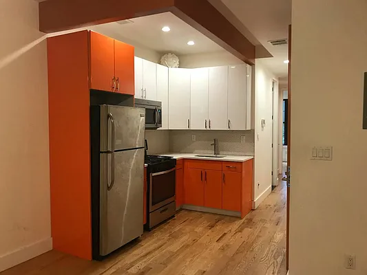 Rented by Sher Management | media 82