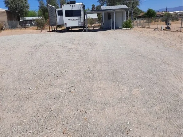 5391 E Gila Pl, Topock, AZ 86436