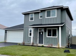 23 Shooting Star Dr, Priest River, ID 83856