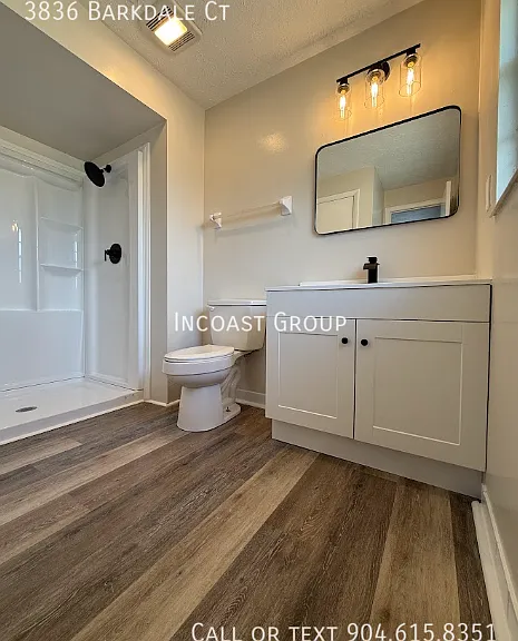 3836 Barkdale Ct — Photo 9