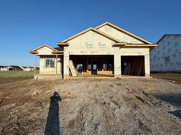 125 S Seven Oaks Rd, Northliberty, IA 52317