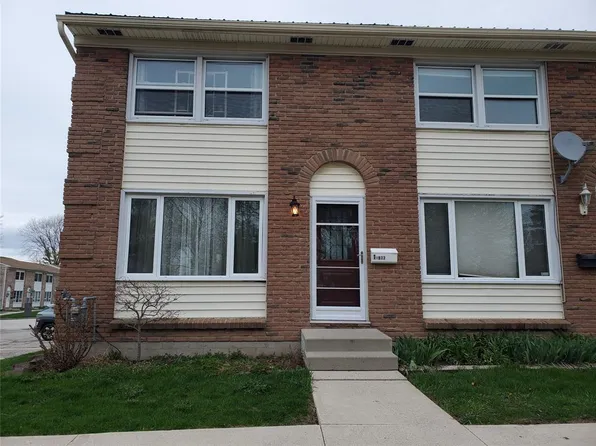 877 Carleton Pl #1, Sarnia, ON N7T 3V8