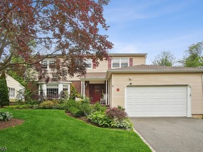 52 Hawthorne Ave, Springfield, NJ, 07081
