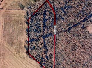 Mobley Rd, Loogootee, IN 47553