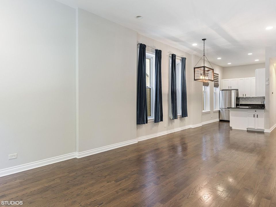 1st image of 854 N Paulina St #2