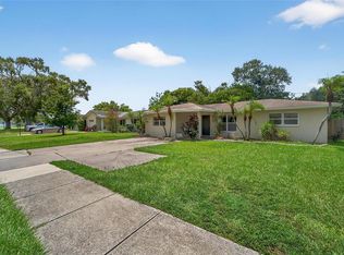 2186 Greenbriar Blvd, Clearwater, FL 33763