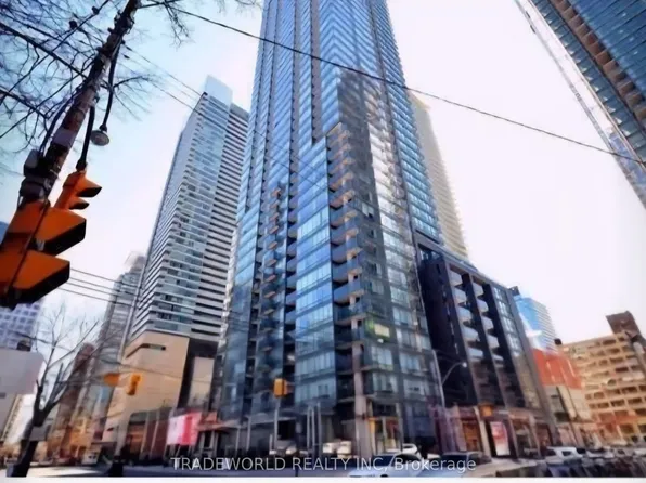 295 Adelaide St W, Toronto, ON