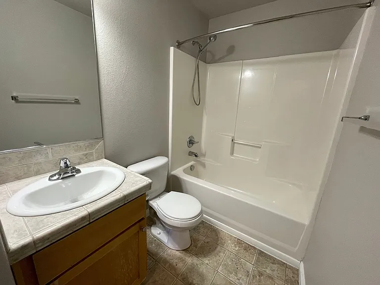 9322 N Macrum Ave — Photo 15
