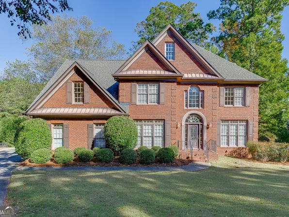 1450 Woodland Lake Dr, Snellville, GA 30078