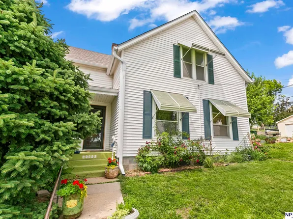 15410 Bennington Rd, Bennington, NE 68007