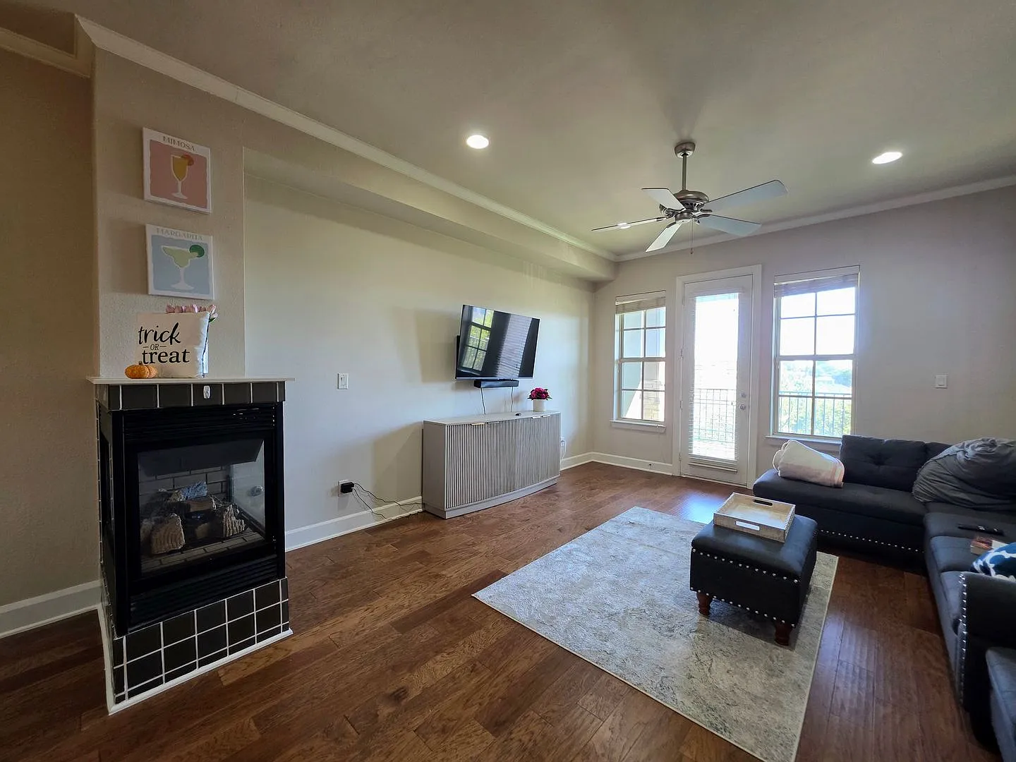 Skyrock Condominium For Lease August 2026! — Photo 4