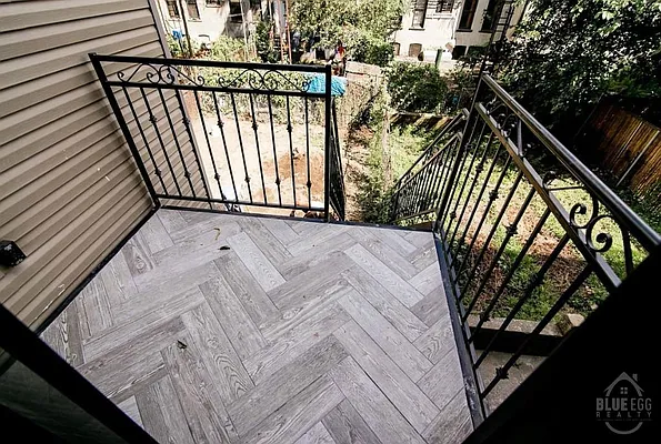 Rented by Blue Egg Realty Corp | media 85