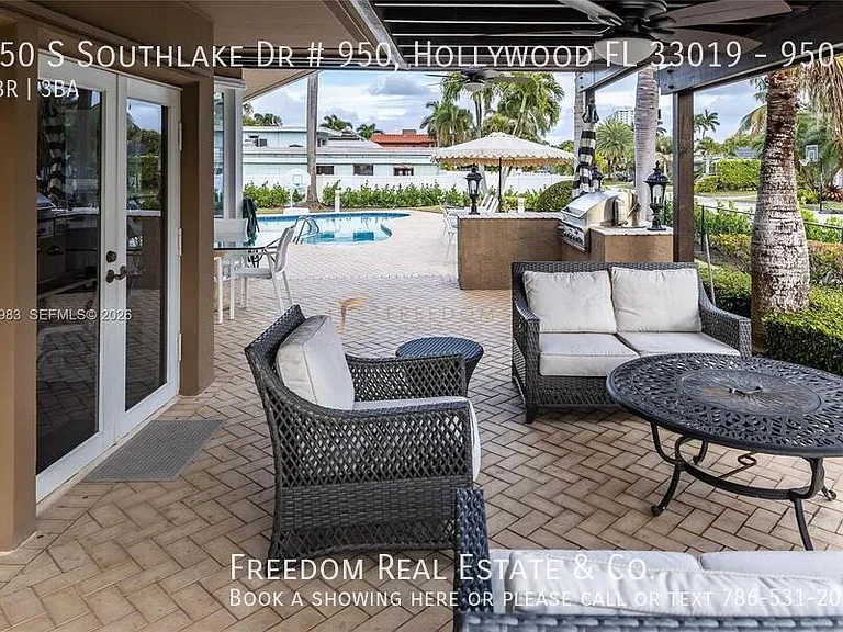 950 S Southlake Dr #950 — Photo 16