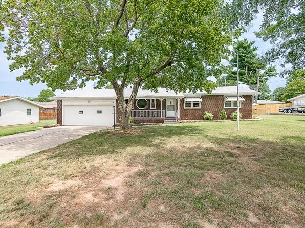 418 S Jonathan Avenue, Springfield, MO 65802