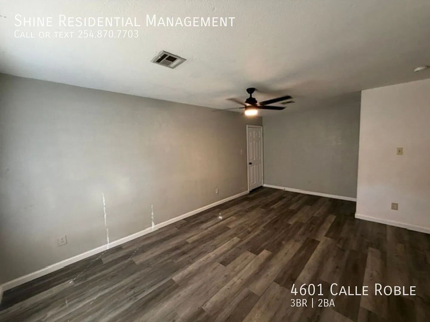 Close to South 31st Street, putting shopping centers and local schools within a short drive or walk. — Photo 4