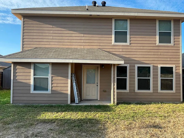 4405 Thunderbird Ave — Photo 82