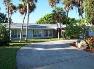150 Antigua Dr, Cocoa Beach, FL 32931