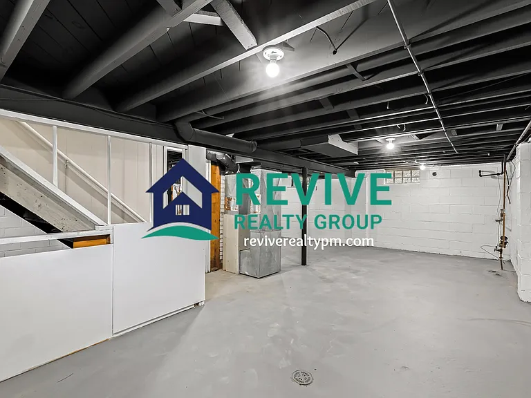 20481 Delaware Ave — Photo 17