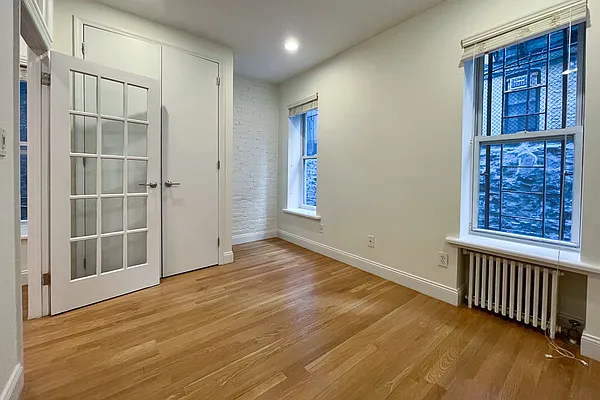 Rented by Corcoran | media 23