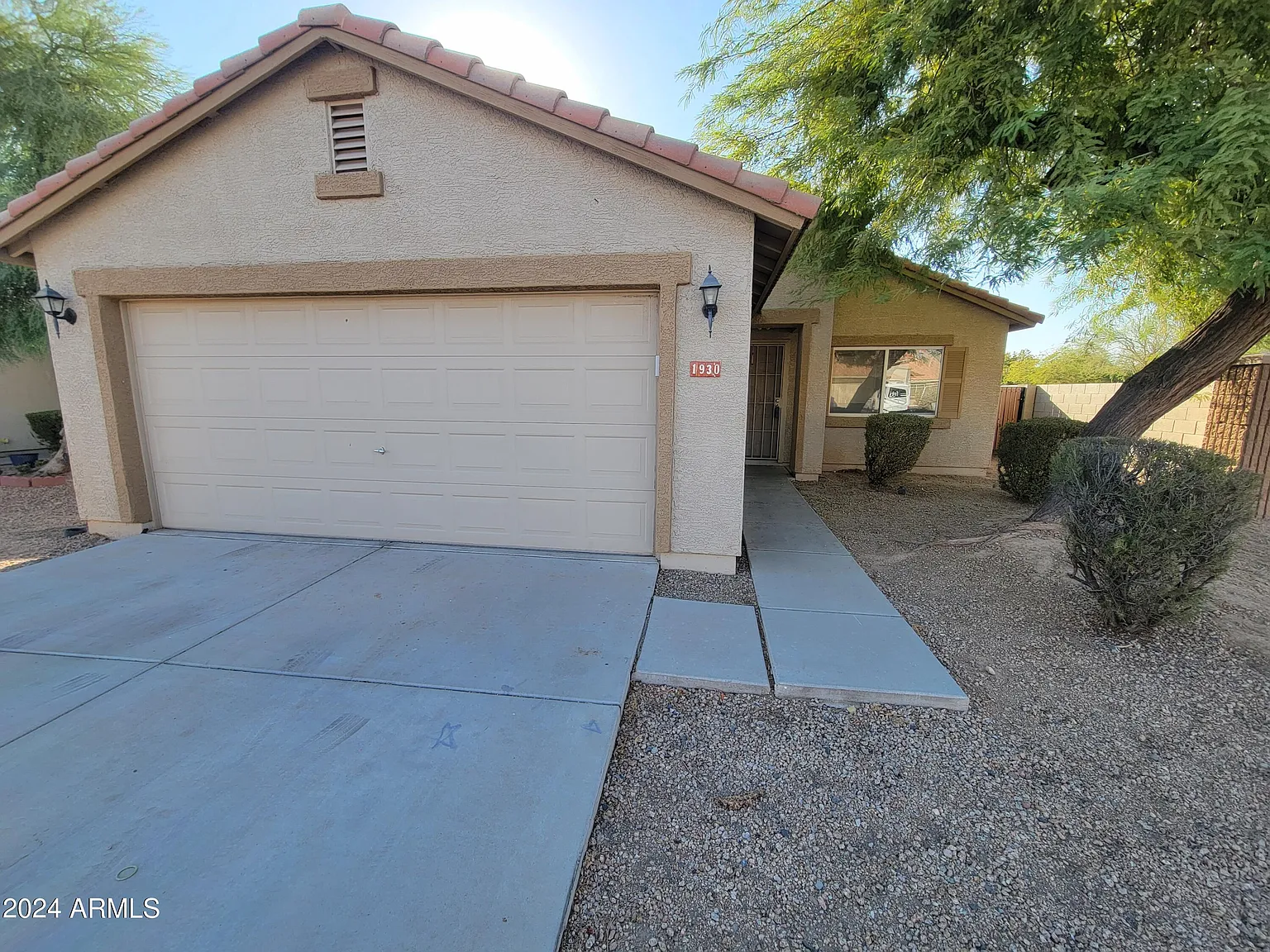 4 bed, 2.0 bath, 1452 sqft, $1,795 — Photo 1