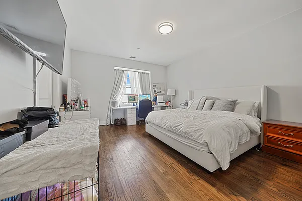 Rented by Owner | media 18