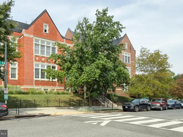 440 12th St NE APT 9, Washington, DC 20002