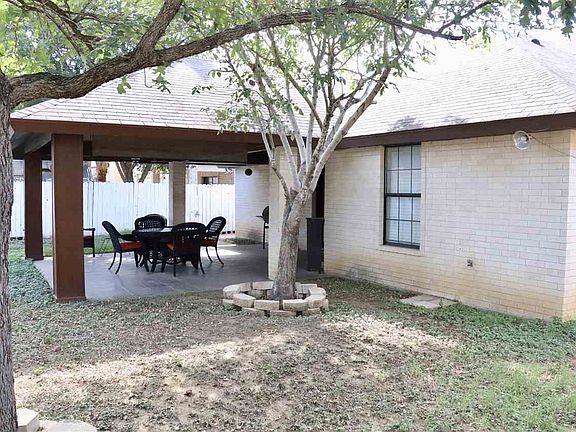 5th image of 432 Saint Croix Dr