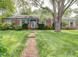 1016 Edwin Warner Dr, Nashville, TN 37205
