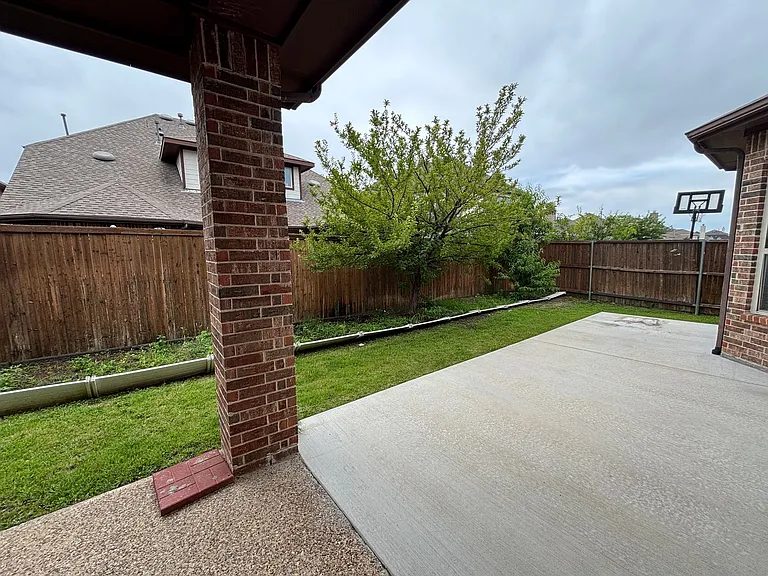 2908 N Umberland Dr — Photo 40
