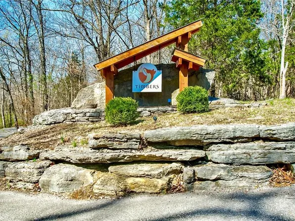 19017 Old Wild Turkey Ln, Pacific, MO 63069