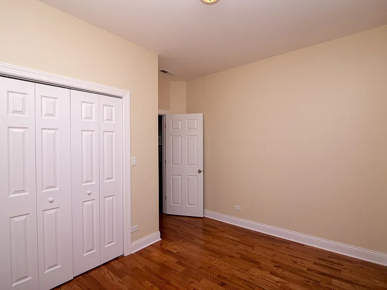 4001 W Armitage Ave #B — Photo 9