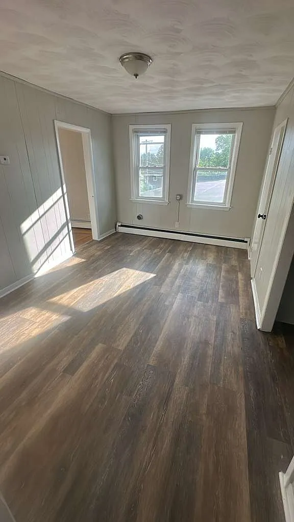 2 bed, 800 sqft, $1,495 — Photo 3