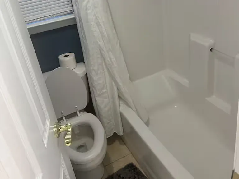 1084 Plantation Trl — Photo 20