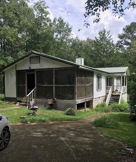 2nd image of 263 Fields Rd