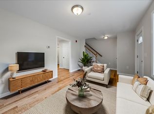 66 Main St, Westford, MA 01886