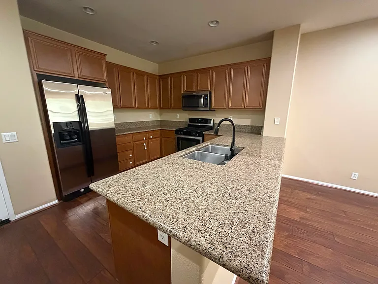 15723 Parkhouse Dr #67 — Photo 36