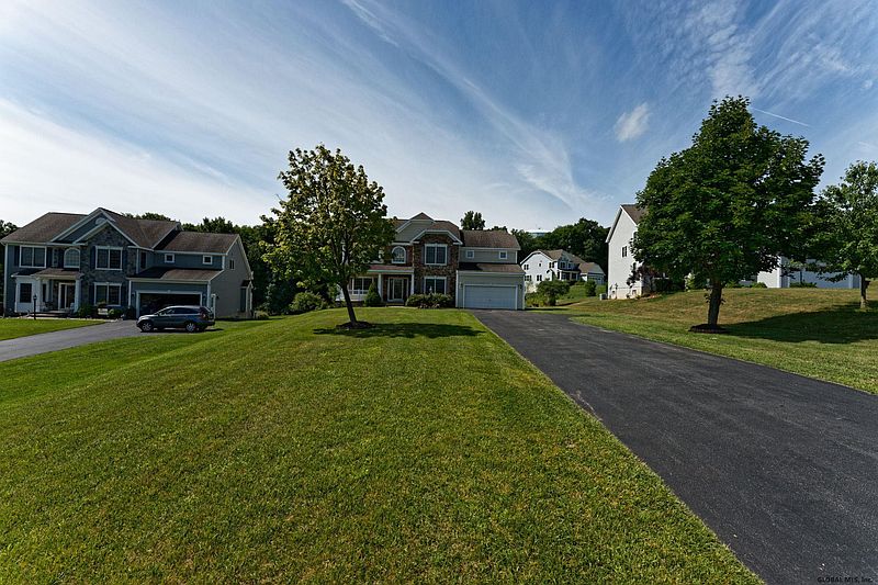 2nd image of 15 Addison Way