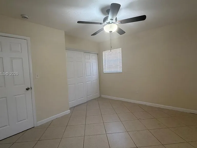 1130 NW 43rd Ter — Photo 5